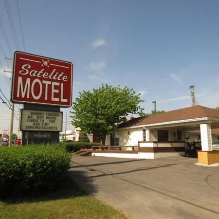 Satelite Motel Sault Ste. Marie Buitenkant foto