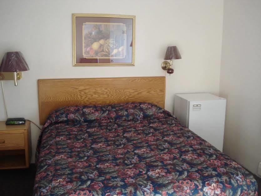 Satelite Motel Sault Ste. Marie Buitenkant foto